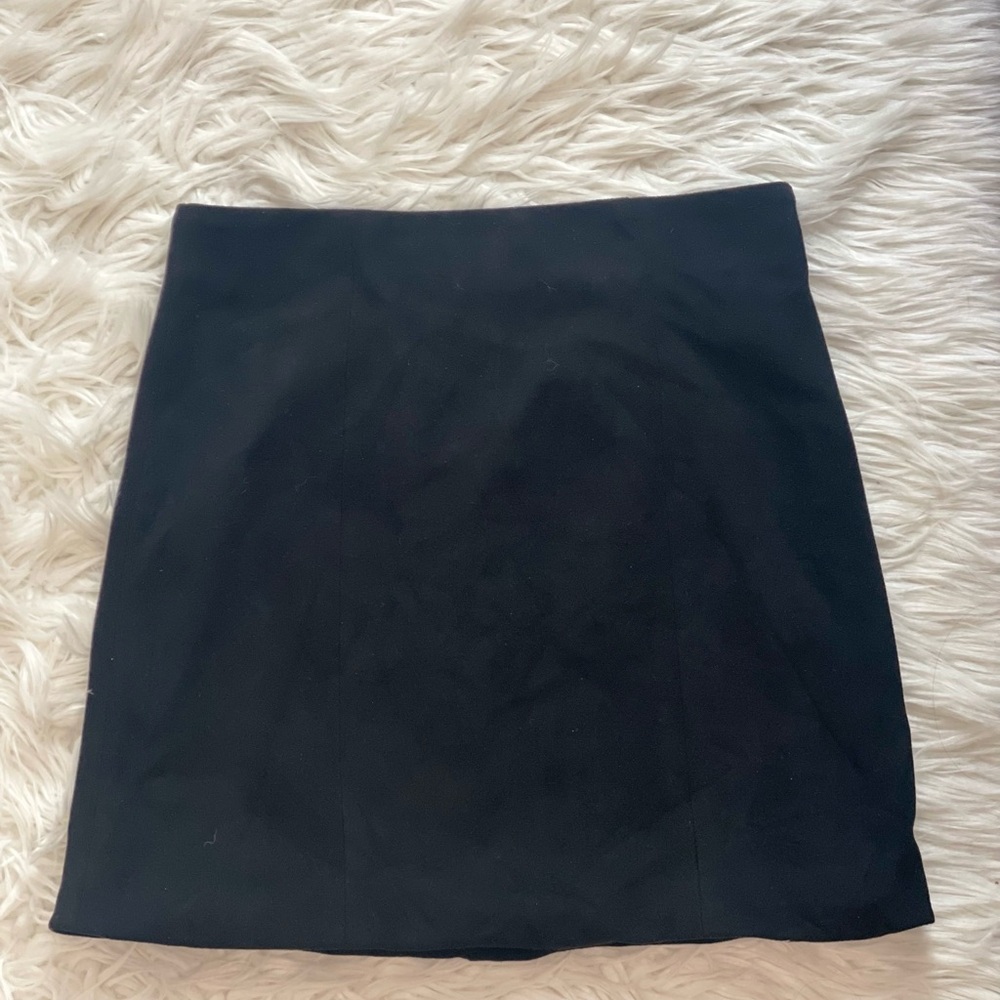 FOREVER 21 Soft Black Women's Skirt Sz Small